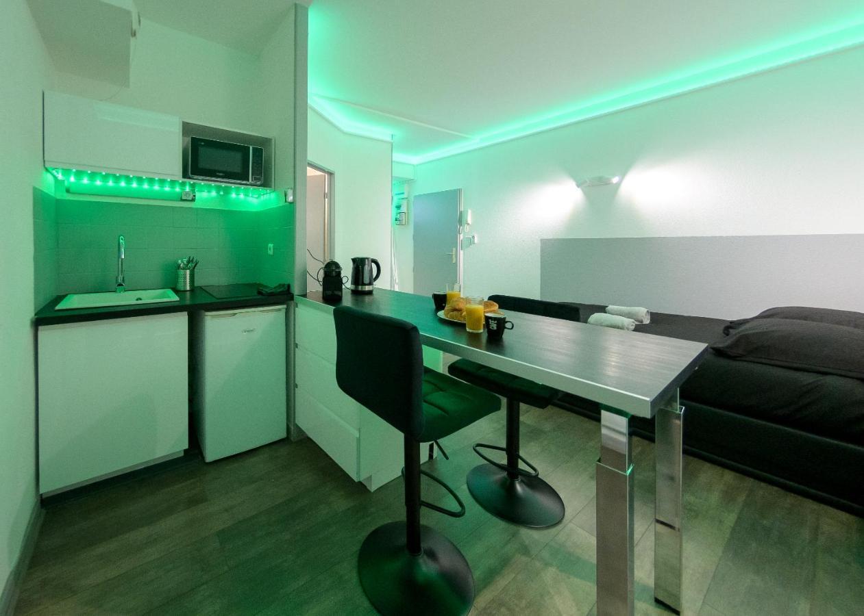 Appart'Hotel De La Gare - Cocooning Montbéliard Zewnętrze zdjęcie